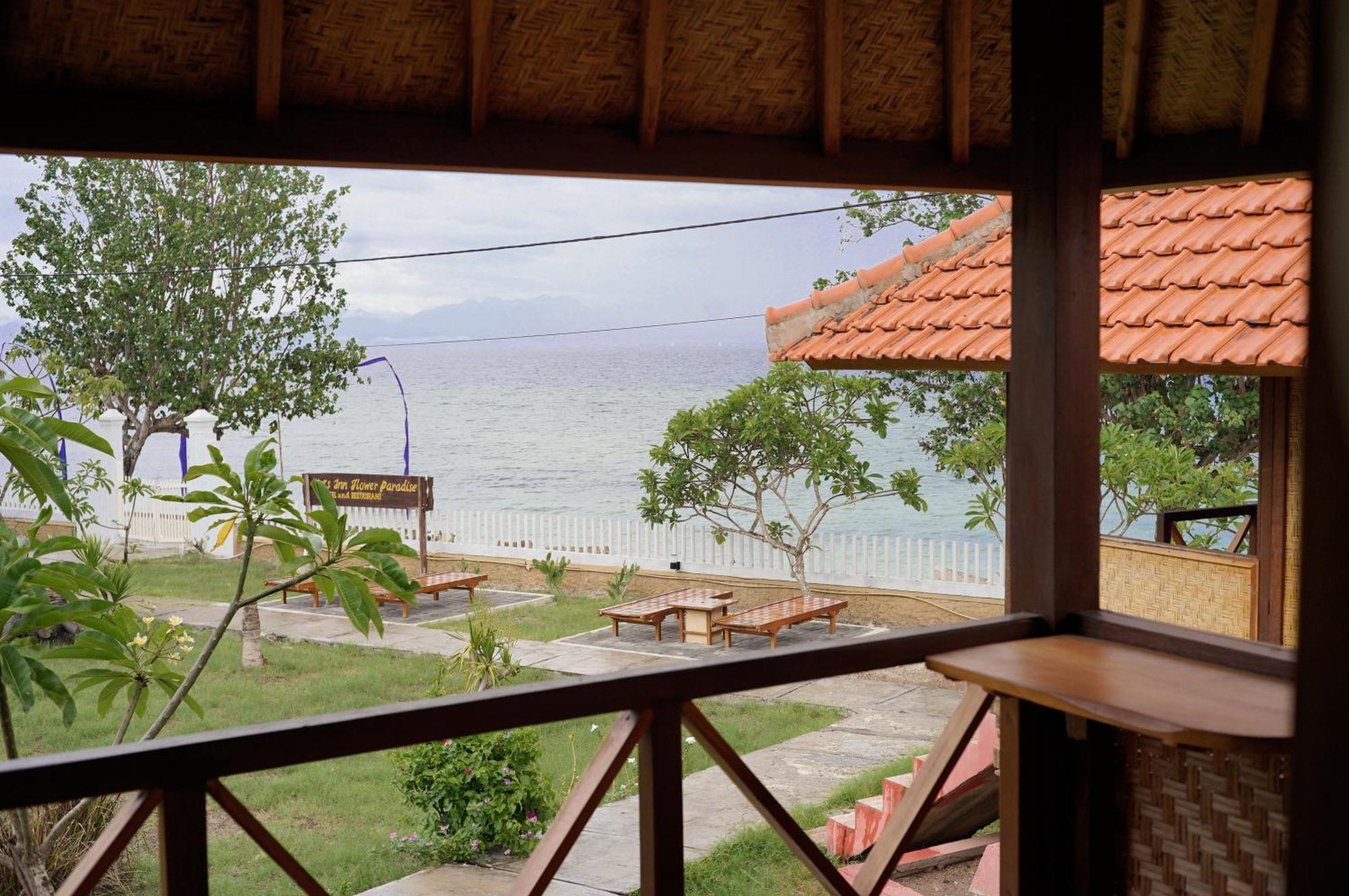 Yut'S Inn Flower Paradise Gili Gede Екстериор снимка